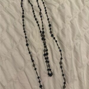 Amazon Black and Silver Beaded Necklace